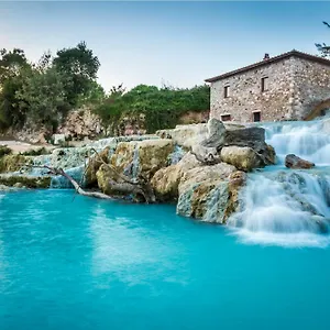 agriturismo-le-cascatelle.it-tuscanyhotel.com/